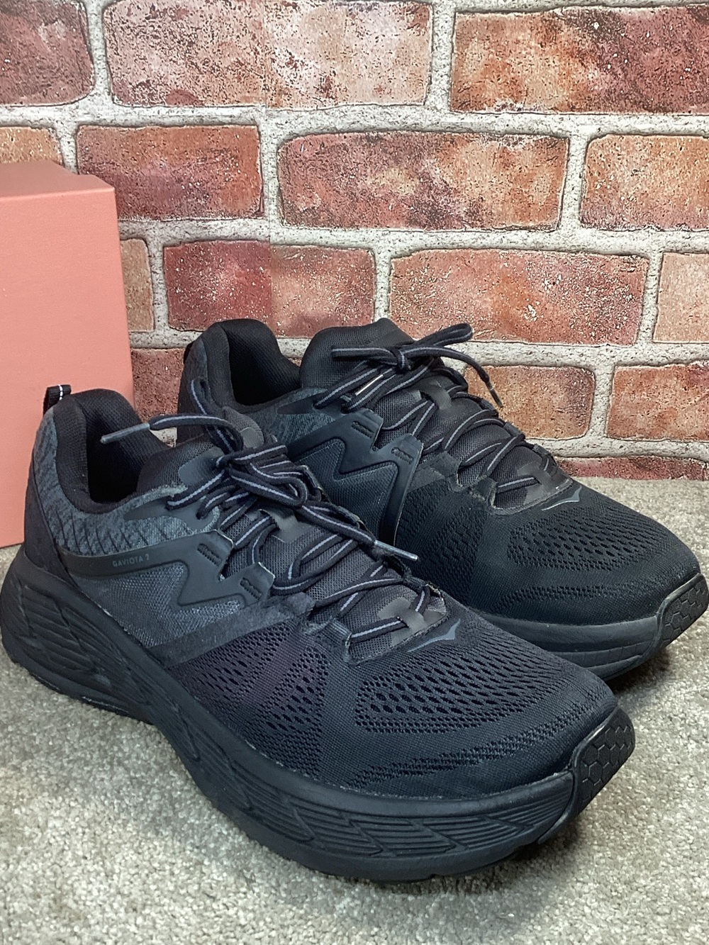 Hoka One One Graviota 2 Men’s Sneakers size 14